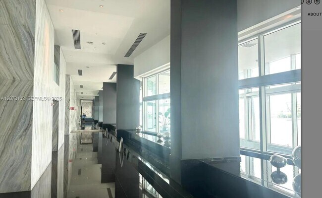 Building Photo - 335 S Biscayne Blvd