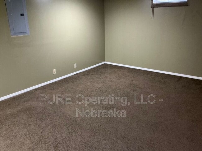 Building Photo - 5018 S 163rd St