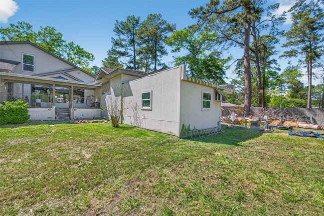 Building Photo - 16914 Creeksouth Rd