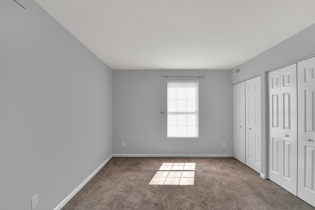 Building Photo - 102 N Caroline Pl