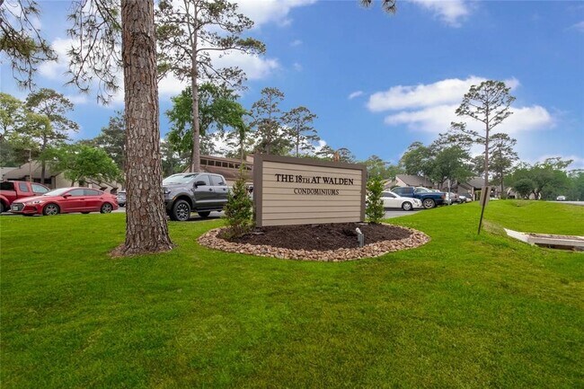 Building Photo - 12900 Walden Rd