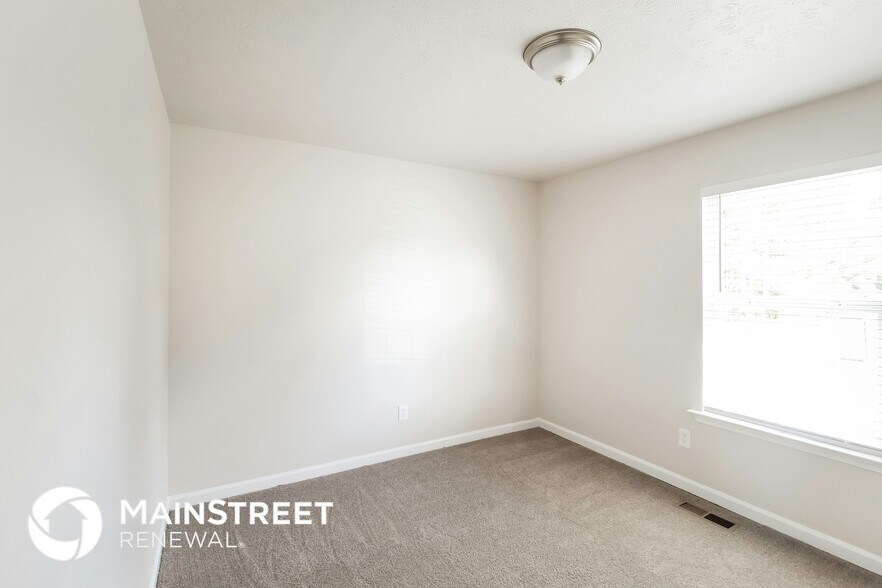 Building Photo - 406 Meuse Way