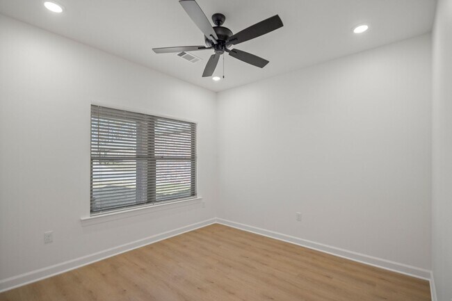 Building Photo - West Little Rock - 1500 SqFt New Constuction 3 Bed 2 Bath off Kanis Road