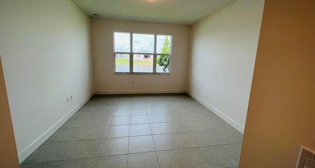 Building Photo - 11664 SW River Crossing Pl