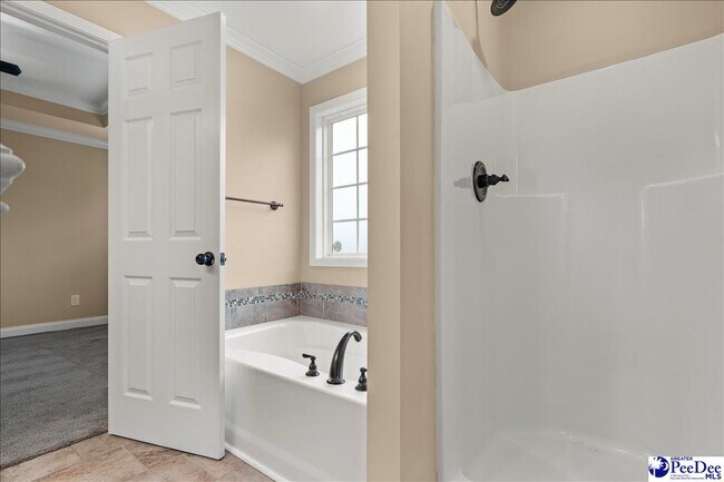 Building Photo - 3011 Thornberry Dr