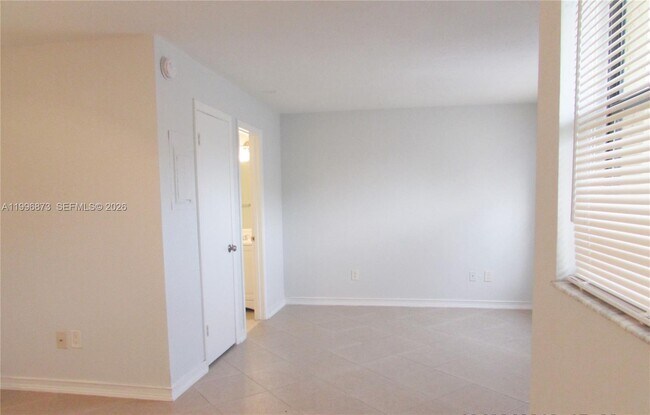 Building Photo - 4581 W McNab Rd