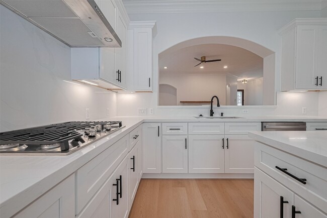 Building Photo - 1514 Olive Park