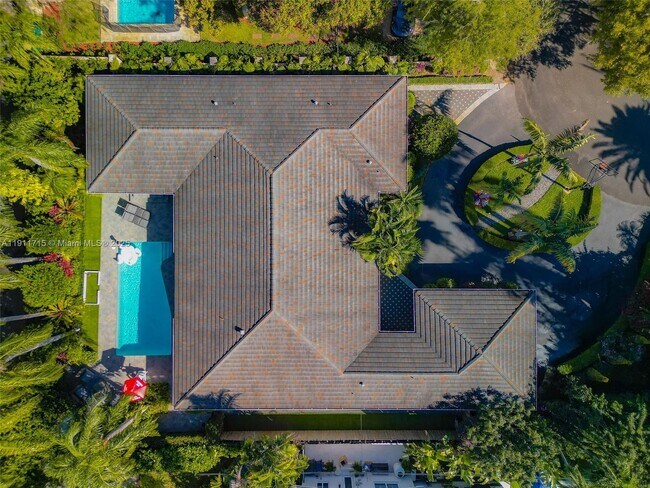 Building Photo - 8234 SW 60th Ct