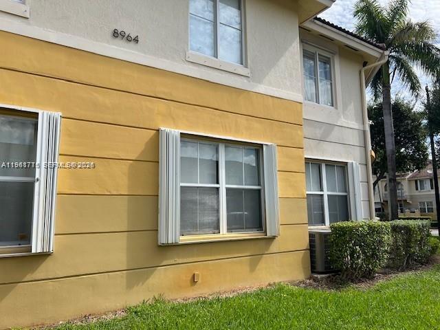 Building Photo - 8964 W Flagler St