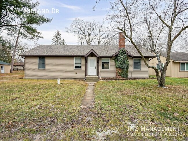 Building Photo - 4744 Midland Dr