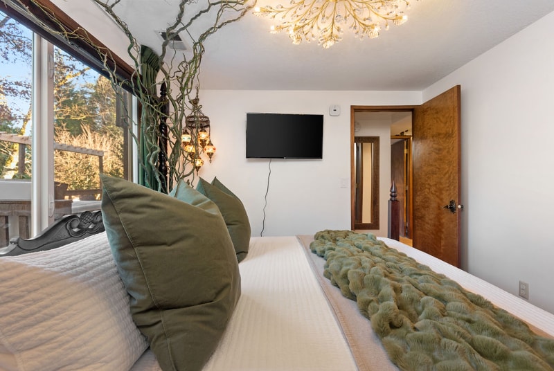 Building Photo - 16305 NE Fargo Ct