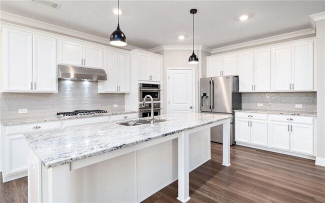 Building Photo - 5745 Pickens Garden Ln