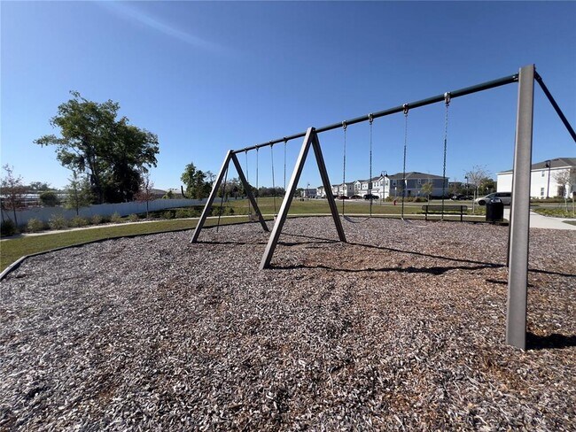Building Photo - 471 Thompson Vlg Ave