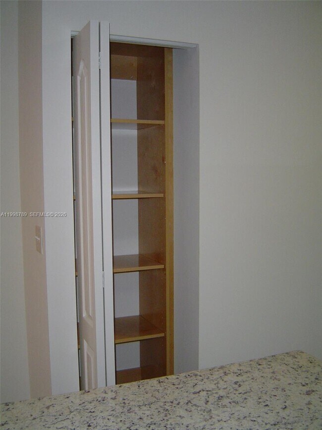 Building Photo - 1153 SW 13th St