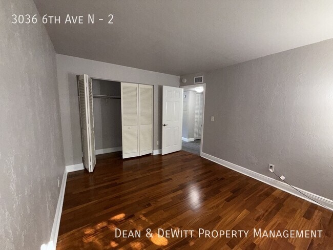 Building Photo - 3036 6th Ave N