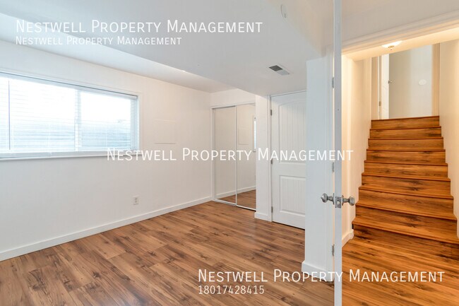 Building Photo - Beautiful Main Level 4-bed Home in Kearns