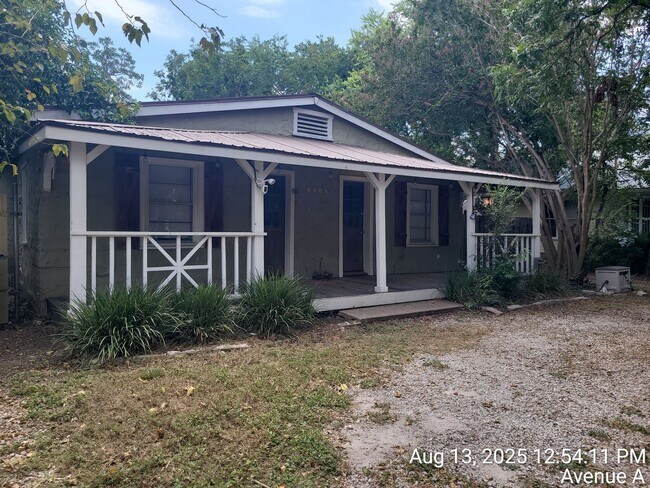 Primary Photo - 4305 Avenue A
