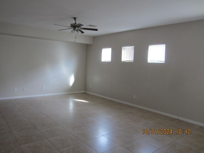 Building Photo - Beautiful Siungle-story home in Aliante