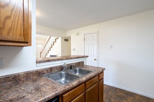 Building Photo - 5005-5007 Carrie Ridge Dr.