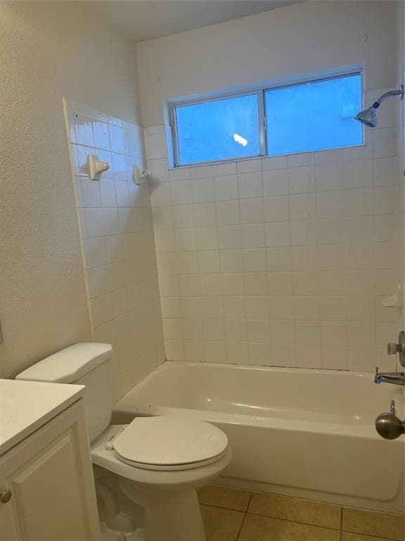 Building Photo - 1901 Golden Sunrise Ln