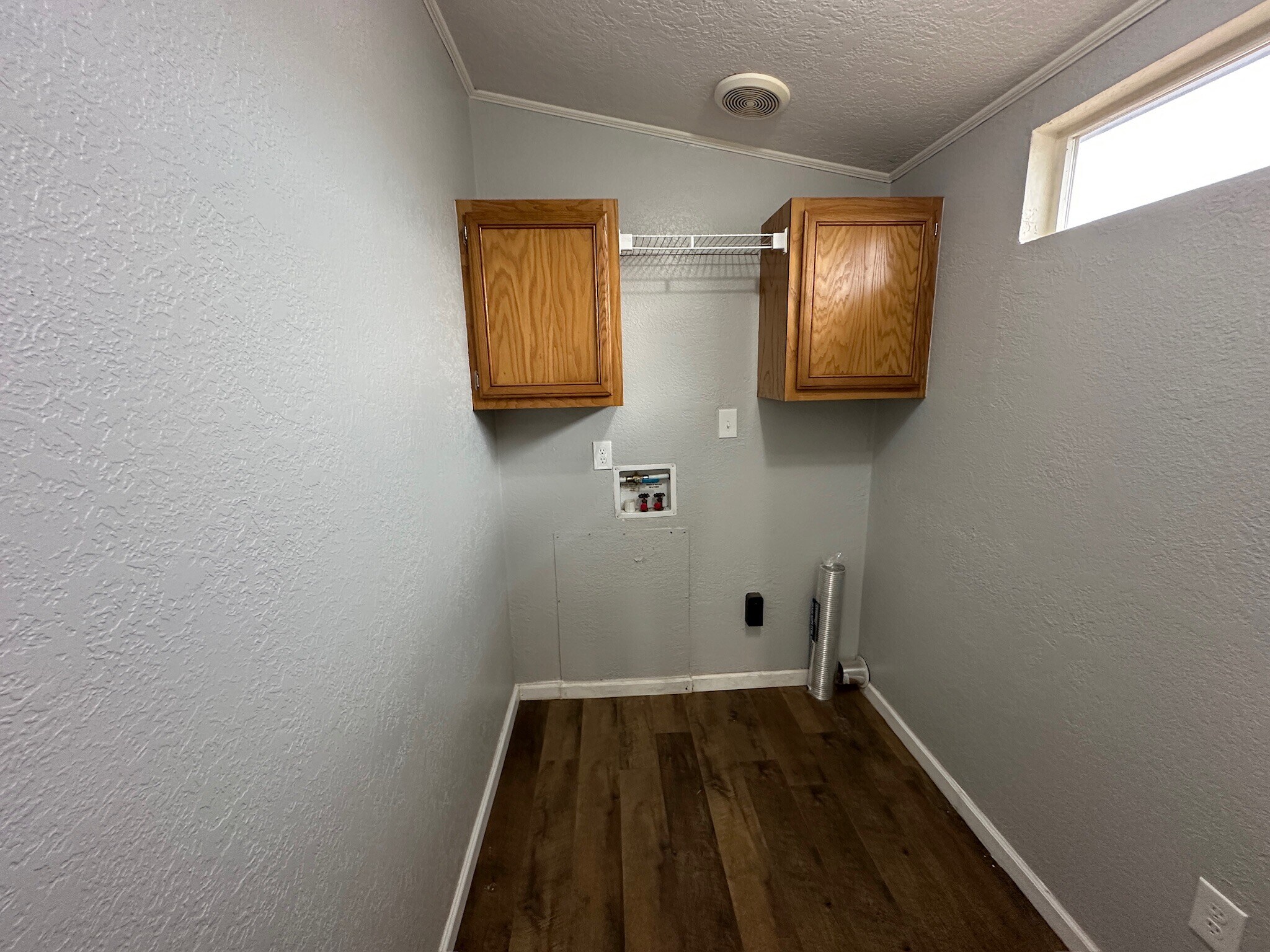 Building Photo - 7301 E County Road 62