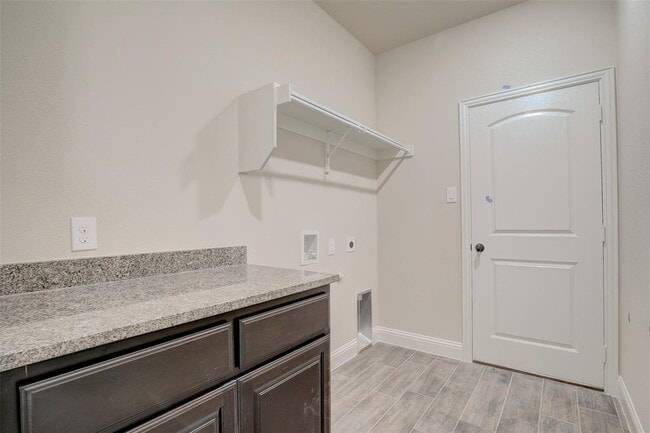 Building Photo - 7819 Cypress Dr