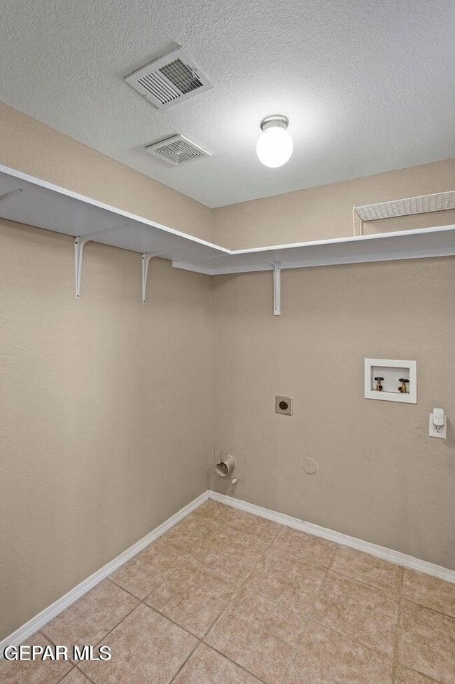 Building Photo - 14205 Spanish Point Dr