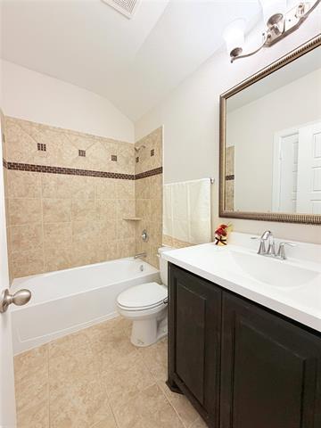 Building Photo - 2113 Meridian Way