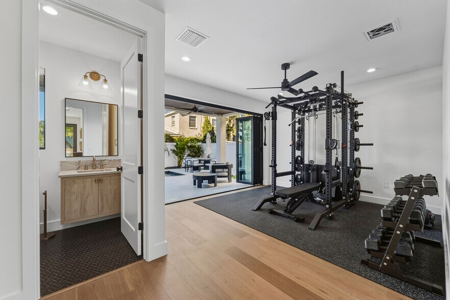 Building Photo - 2502 N Highland Ave