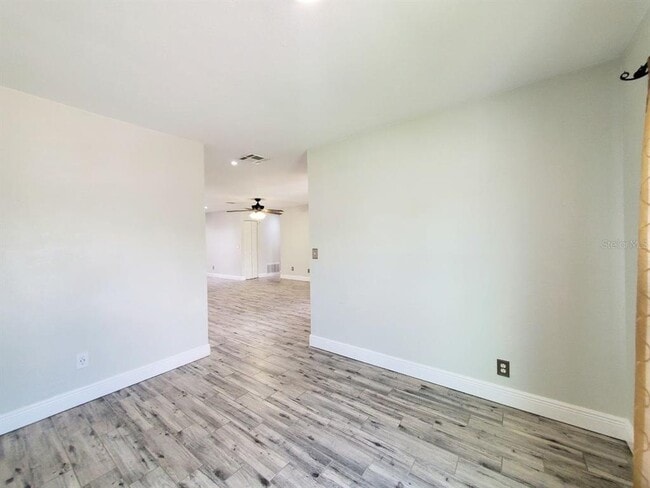 Building Photo - 6832 Swain Ave
