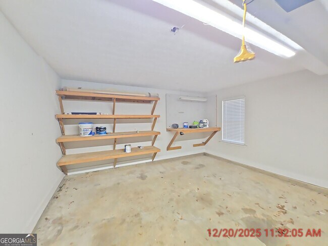 Building Photo - 155 Stroud Rd