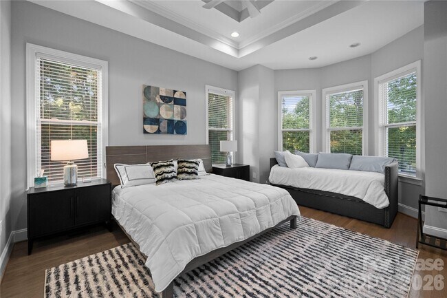 Building Photo - 578 Normandy Rd