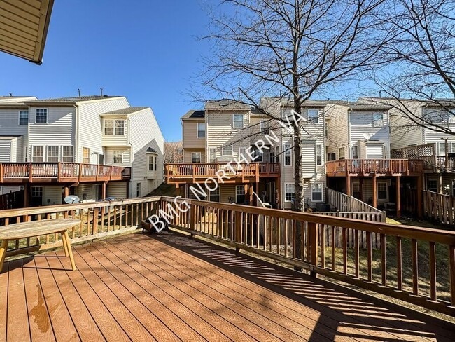 Building Photo - 4647 Flatlick Branch Dr