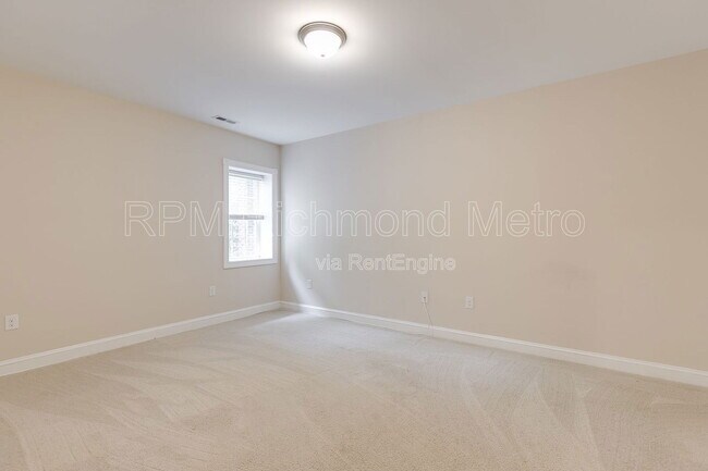 Building Photo - 7667 Patriots Landing Pl