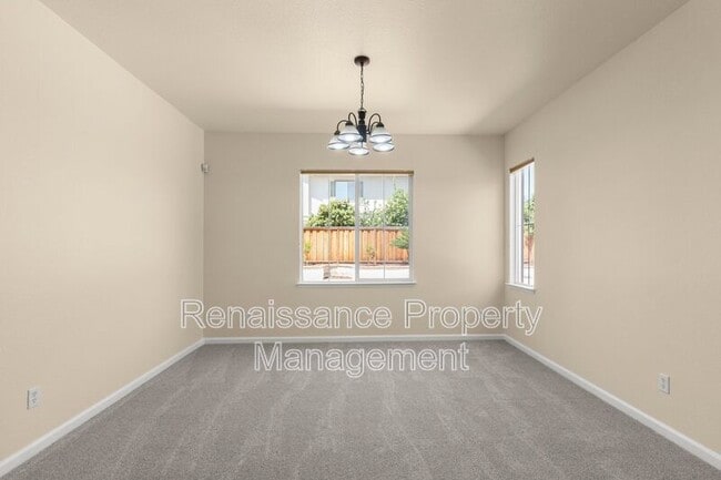 Building Photo - 785 Ellerbrook St