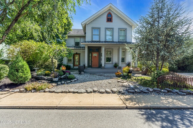 Building Photo - 146 Rumson Rd