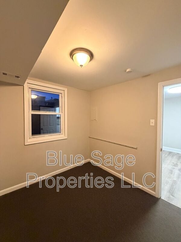 Building Photo - 109 Chadwick Ave