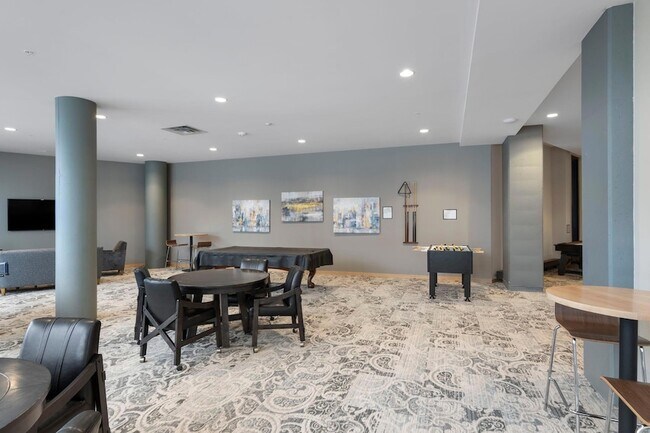 Building Photo - 1240 S 2nd St