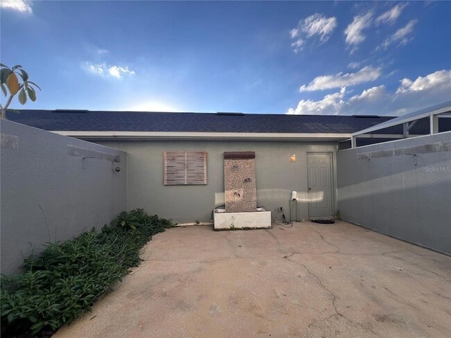 Building Photo - 6282 Westcott Cove Blvd