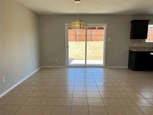 Building Photo - 1427 Swan Ridge Dr