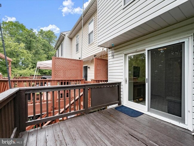 Building Photo - 7729 Patuxent Oak Ct