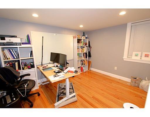 Building Photo - 29 Grove