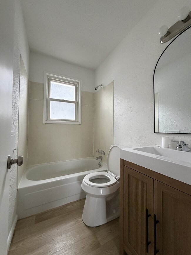 Building Photo - 3530 Arlene Ave