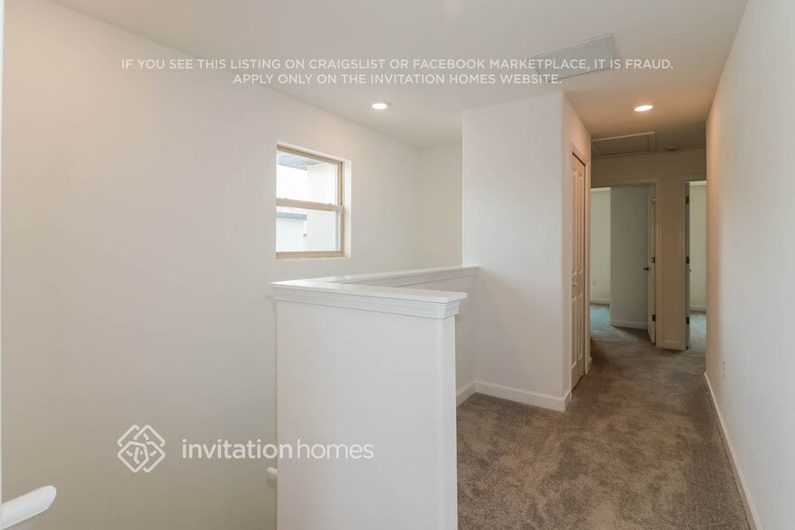 Building Photo - 3087 Bryant Park Dr