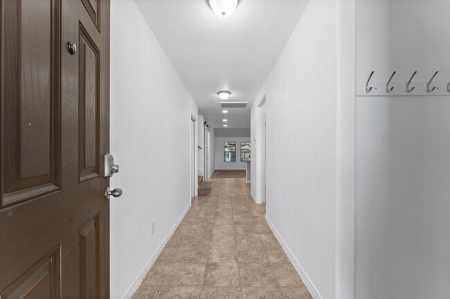 Building Photo - 18002 Sonora Brook Ln