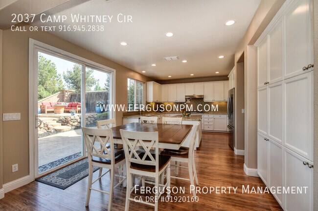 Building Photo - 2037 Camp Whitney Cir