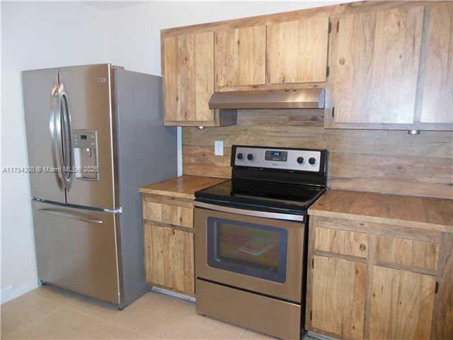 Primary Photo - 8510 SW 149th Ave