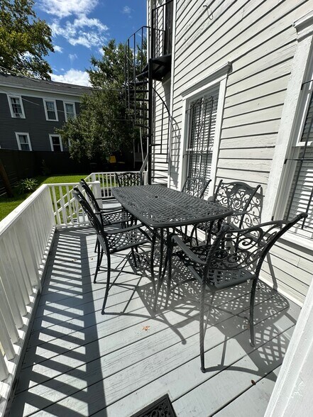 Building Photo - 2401 Habersham St