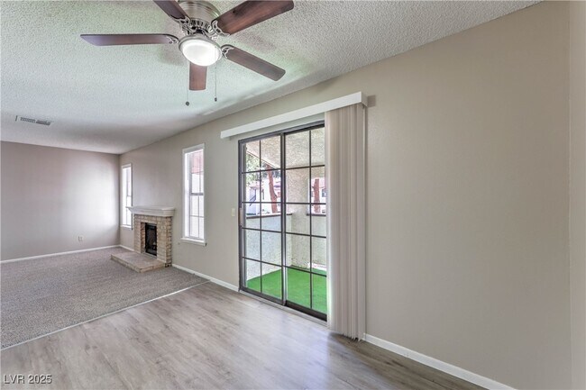 Building Photo - 6647 W Tropicana Ave