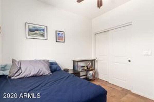 Building Photo - Apply Here www.realty480pm.appfolio.com/listings